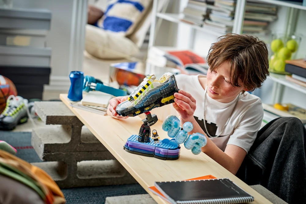 LEGO x Nike Air Max 95 3 - Fandom Frontiers LEGO x Nike Air Max 95 3